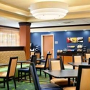 Fairfield Inn & Suites - Hotels