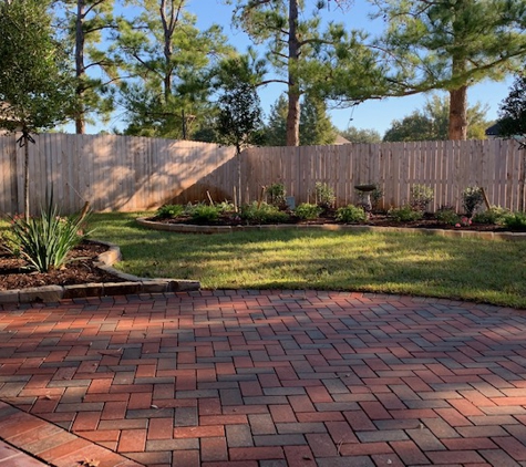 Laird Landscaping - Houston, TX