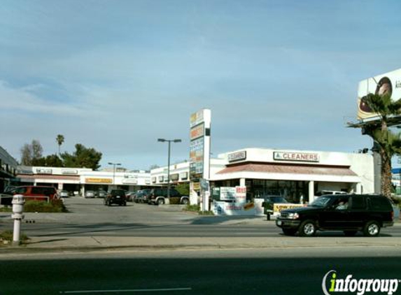 Nail Studio - Van Nuys, CA