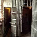 Pottawattamie County Squirrel Cage Jail and Museum - Museums