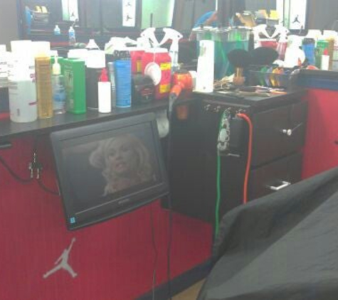 Special Edition Barber Shop - Orlando, FL