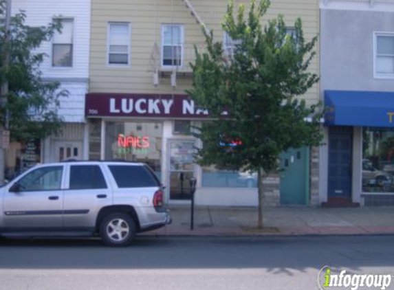 Lucky Nail - Bayonne, NJ