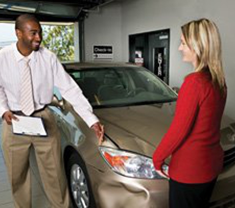 Toyota Carlsbad Collision Center - Carlsbad, CA