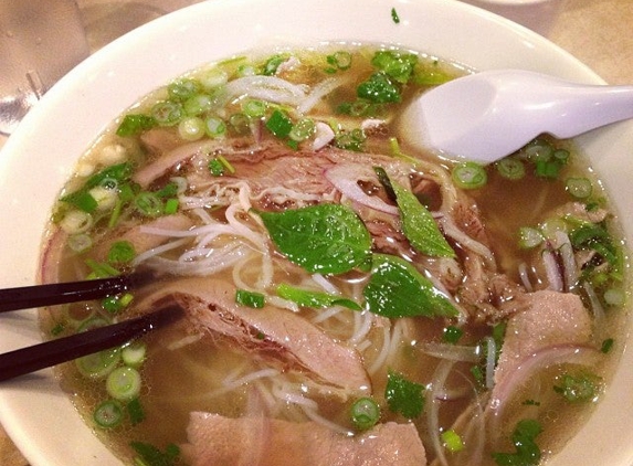 Pho le - Sacramento, CA