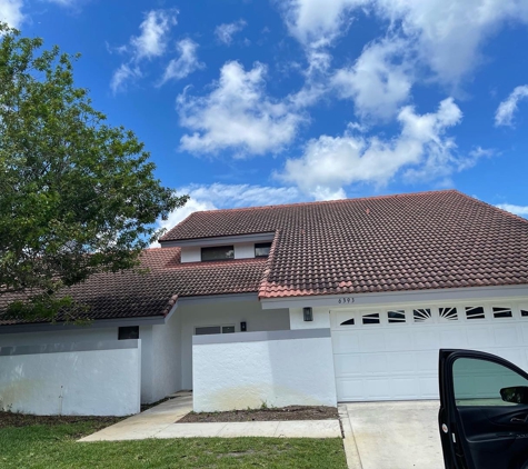 Castillo's Affordable Pressure Cleaning LLC - West Palm Beach, FL