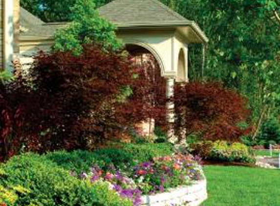 Everhart Landscapes, LLC. Landscapers