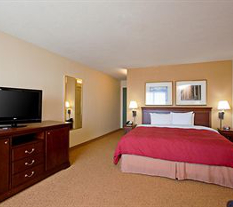 Country Inns & Suites - San Diego, CA