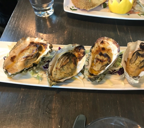 Taylor Shellfish Oyster Bar - Seattle, WA