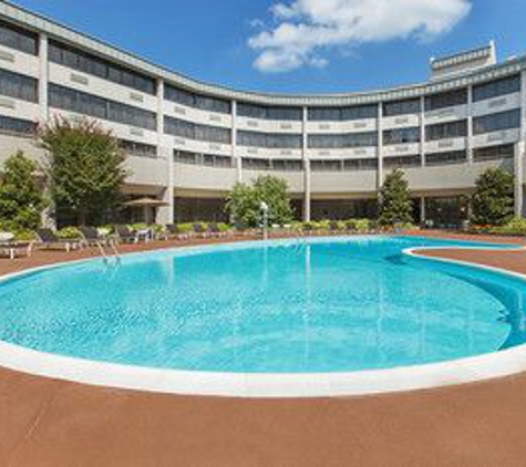 Sheraton Reston Hotel - Reston, VA