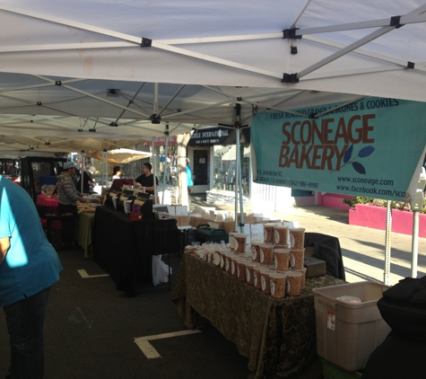 Pacific Palisades Farmers Market - Pacific Palisades, CA