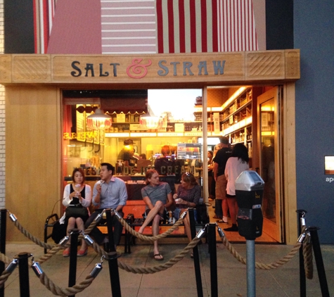Salt & Straw - Los Angeles, CA. Store front