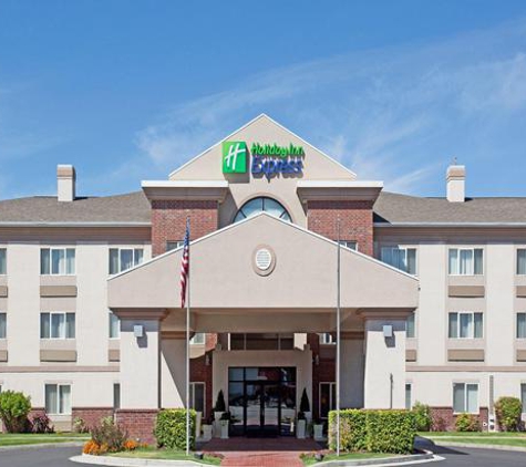 Holiday Inn Express & Suites Ogden - Ogden, UT