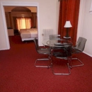 Midwood Suites - Hotels