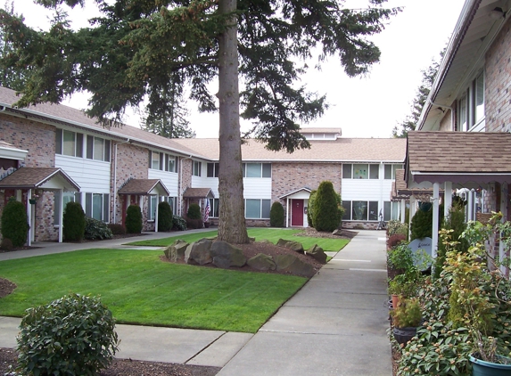 Colonial Gardens Apartments - Shoreline, WA