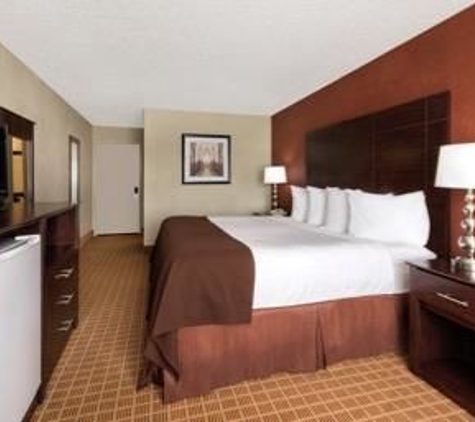 Baymont Inn & Suites - Midland, TX