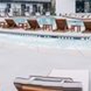 The V powered by Sonder - Lodging