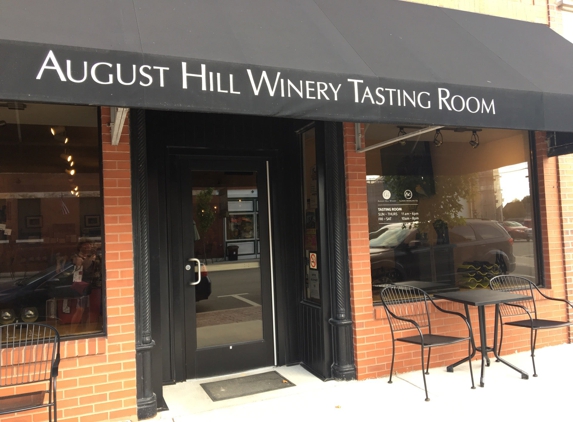 August Hill Winery - Utica, IL