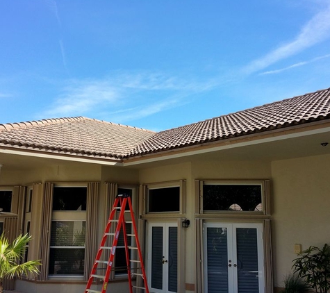 Jerry's Seamless Guttering Inc - Delray Beach, FL