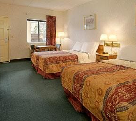 Days Inn - Morehead, KY