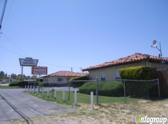 The Sands Motel - Lancaster, CA