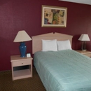 Guesthouse Inn & Suites - Hotels