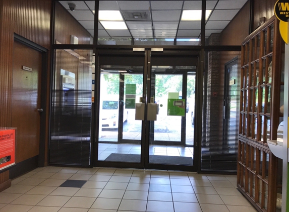 Regions Bank - Jackson, MS