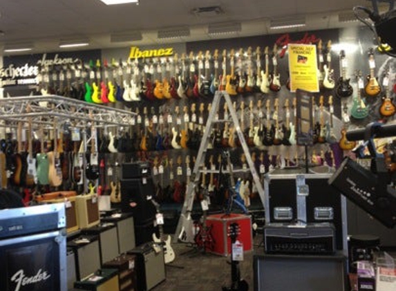 Guitar Center - Tucson, AZ