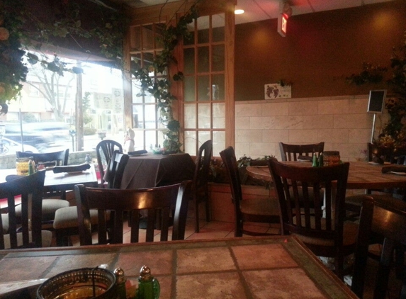 Enzzo's Trattoria-Restaurant - Short Hills, NJ