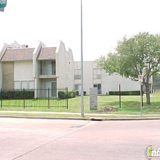 Quay Point Apartments - Houston, TX