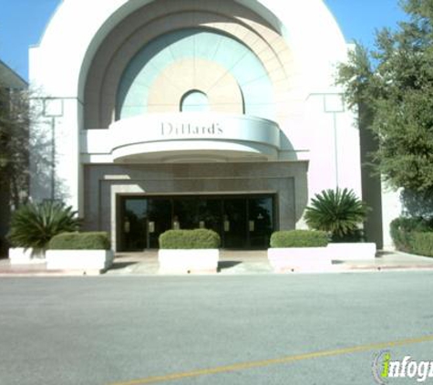 Dillard's - Cedar Park, TX