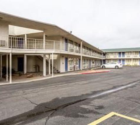 Motel 6 - Albuquerque, NM
