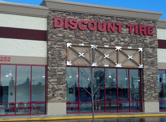 Discount Tire - Baxter, MN