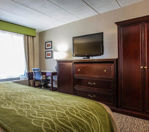 Comfort Inn Airport - Manchester, NH