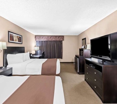 Heartland Inn & Suites, SureStay Collection by Best Western - Park Rapids, MN