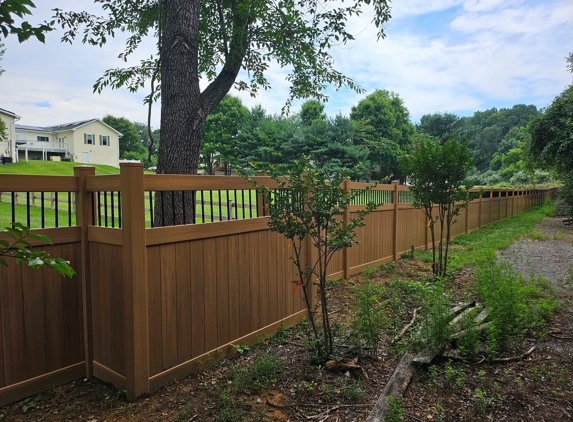 Tri County Fence & Decks - Clarksburg, MD