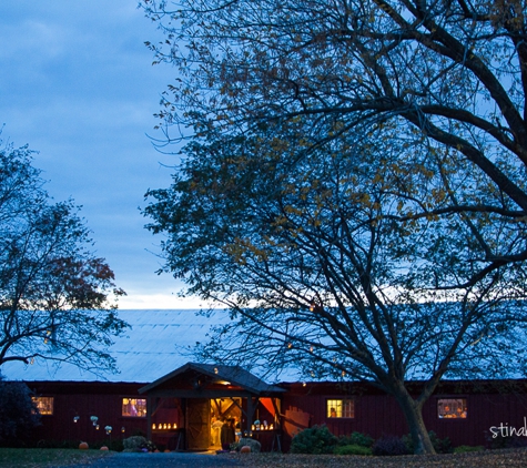 Old Lantern Inn and Barn - Charlotte, VT