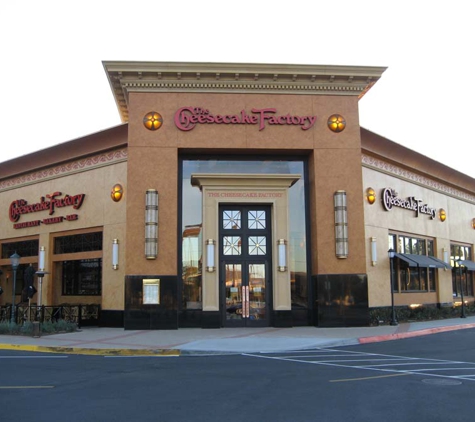 The Cheesecake Factory - Riverside, CA