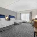 Hampton Inn & Suites Pittsburgh-Meadow Lands - Hotels