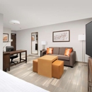 Homewood Suites by Hilton Kansas City Speedway - Hotels