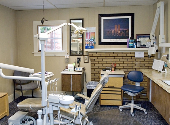 Dina Hinkley Cocco, DDS - Ann Arbor, MI