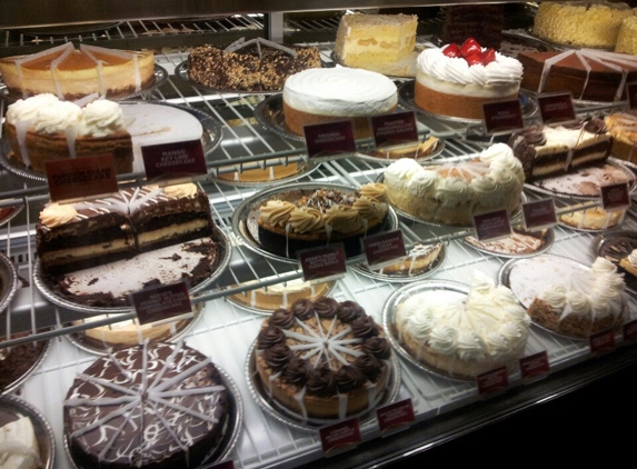 The Cheesecake Factory - Escondido, CA