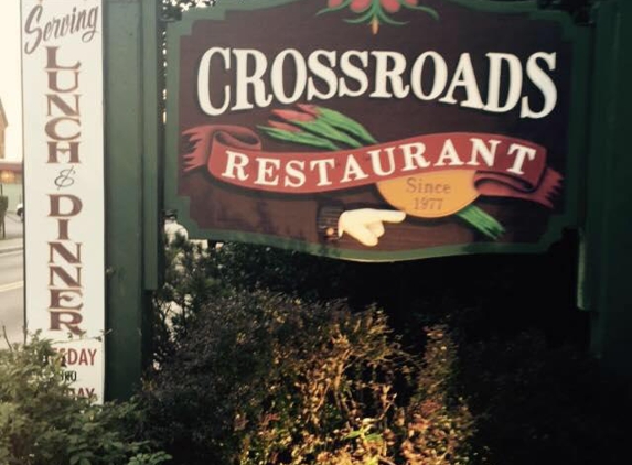 Crossroad Pub Restaurant - Warren, RI