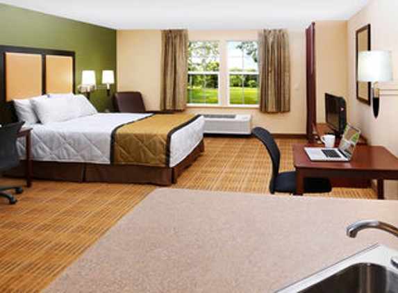 Extended Stay America - Buffalo Grove, IL