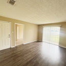 Village Square of Searcy - Apartments