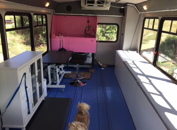 Wynot Mobile Pet Grooming - Sedalia, CO