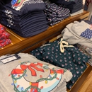 Vineyard Vines - Clothing Stores