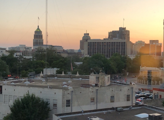 Fairfield Inn & Suites by Marriott-San Antonio - San Antonio, TX