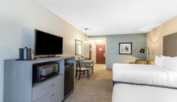 Ascend Hotel Collection - Chincoteague Island, VA