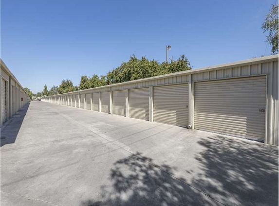 Extra Space Storage - Lodi, CA