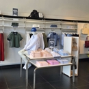 Lacoste Gilroy Outlet - Clothing Stores